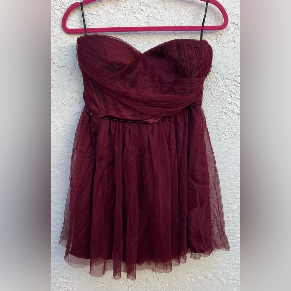 Fun, short, and poofy Lulus dress 💗 so cute for a night out or any special day